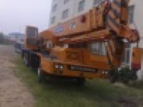 25Ton Tadano Truck Crane